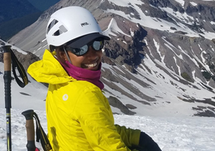 Robin is really Rebecca Ross. Check out her site  by clicking the image